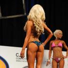 Danielle  Laws - IFBB Arnold Amateur 2011 - #1