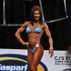 Heather  Ruelan - IFBB Arnold Amateur 2011 - #1