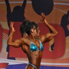 Violet   Schwarz - IFBB Arnold Amateur 2011 - #1