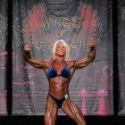 Lisa  Giesbrecht - IFBB Wings of Strength Chicago Pro 2014 - #1