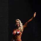 Larissa  Reis - IFBB Australia Grand Prix 2012 - #1