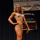 Amanda  Kurtz - Kalamazoo Bodybuilding Championship 2013 - #1