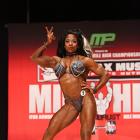 Carrie  Simmons - IFBB Mile High Pro 2014 - #1