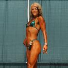 LeaRhea    Whitemore-Dimas - NPC Ronnie Coleman Classic 2010 - #1