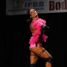 Tracey  Greenwood - IFBB Atlantic City Pro 2009 - #1