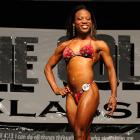 LaToya  Bigelow - NPC Ronnie Coleman Classic 2009 - #1