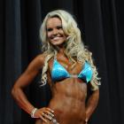 Justine  Munro - IFBB Arnold Classic 2011 - #1