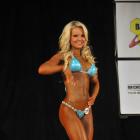 Justine  Munro - IFBB Pittsburgh Pro 2011 - #1