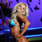 Justine  Munro - IFBB Arnold Classic 2011 - #1