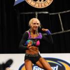 Meredith  Miller - IFBB Arnold Amateur 2011 - #1