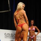 Stacy  Miller - IFBB Arnold Amateur 2011 - #1