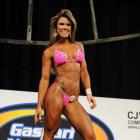 Renata Soares  Guaraciaba - IFBB Arnold Amateur 2011 - #1