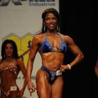 Karen  Williams - IFBB California Pro Figure 2009 - #1