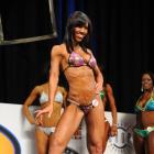 Karen  Bierman - IFBB Arnold Amateur 2011 - #1