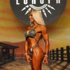 Regiane  DaSilva - IFBB Europa Super Show 2010 - #1