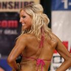 Trista   Fenske - NPC MaxMuscle Vancouver Natural  2010 - #1