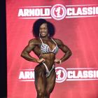 Larhannah  Robinson - IFBB Arnold Classic 2022 - #1