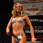 Amanda  Kurtz - Kalamazoo Bodybuilding Championship 2013 - #1